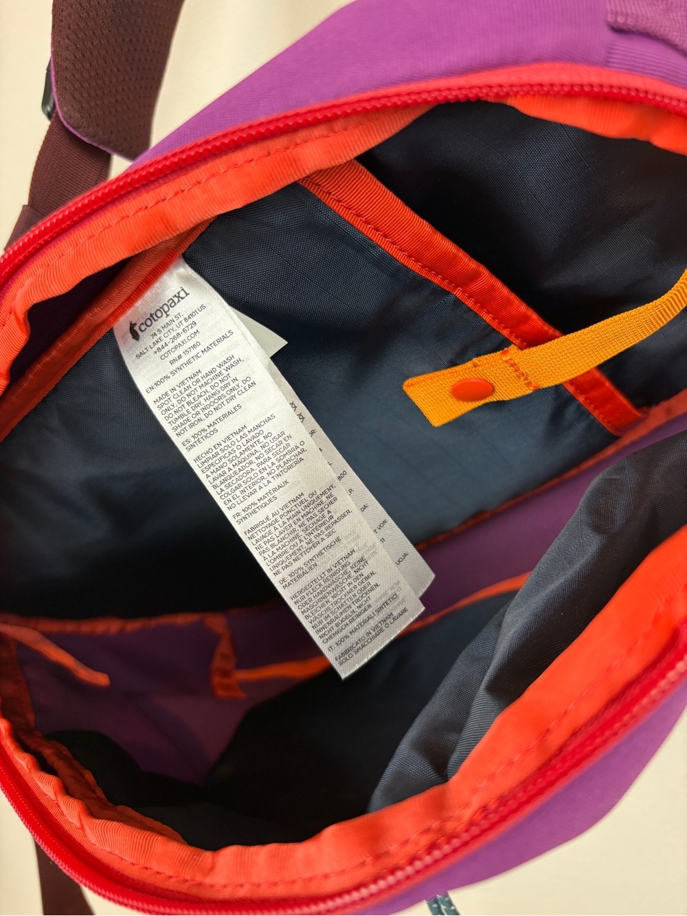 Cotopaxi Todo 8L Sling in Aster - Picture 6 of 6